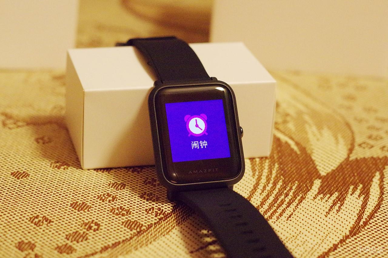 米动手表青春版 轻薄小巧和45天超长续航