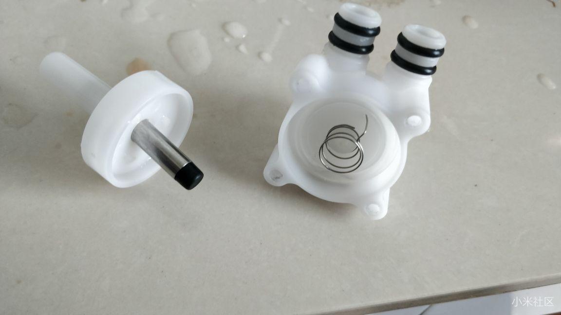 求救(t_t)     小米净水器电磁阀