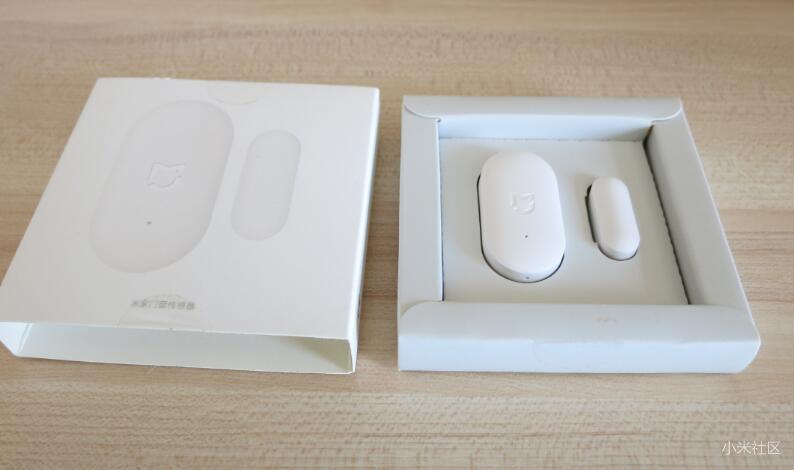 门窗传感器详细参数了,无线连接协议是zigbee,供电方式采用cr1632电池